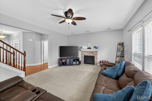 688 Stoney Creek Lane, Ballwin, MO 63021