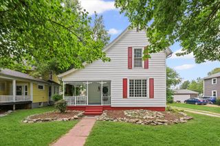 228 W Orleans Street, Paxton, IL 60957