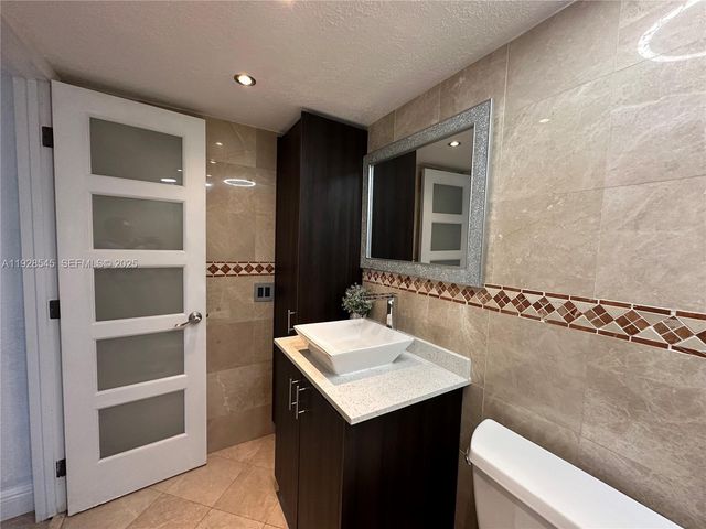 8301 SW 142nd Ave C201, Miami, FL 33183