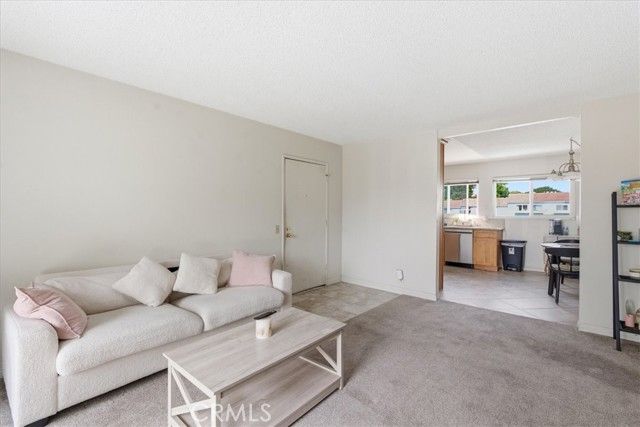 44 Fallbrook, Irvine, CA 92604