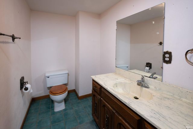 7106 Greenwell Road, Huntertown, IN 46748
