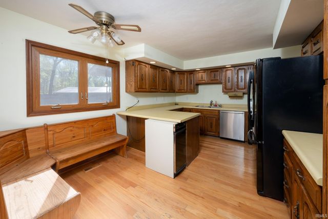 7106 Greenwell Road, Huntertown, IN 46748