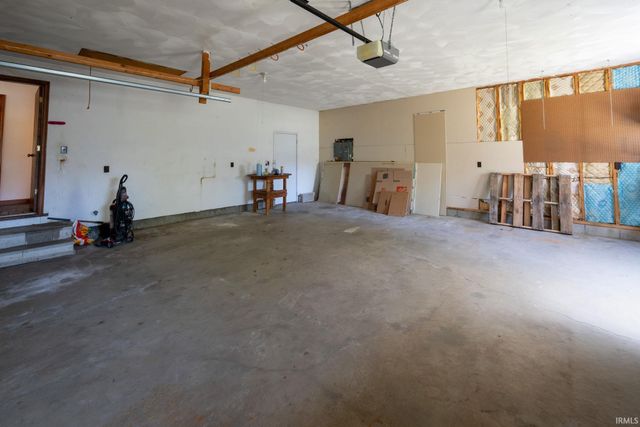 7106 Greenwell Road, Huntertown, IN 46748