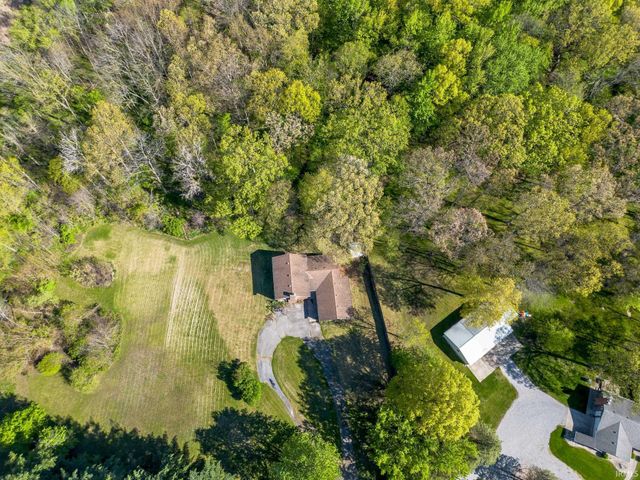 7106 Greenwell Road, Huntertown, IN 46748