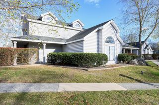 83 Leafwood Lane APT 227, Groton, CT 06340