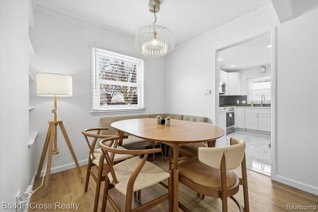 2896 Dorchester Road, Birmingham, MI 48009