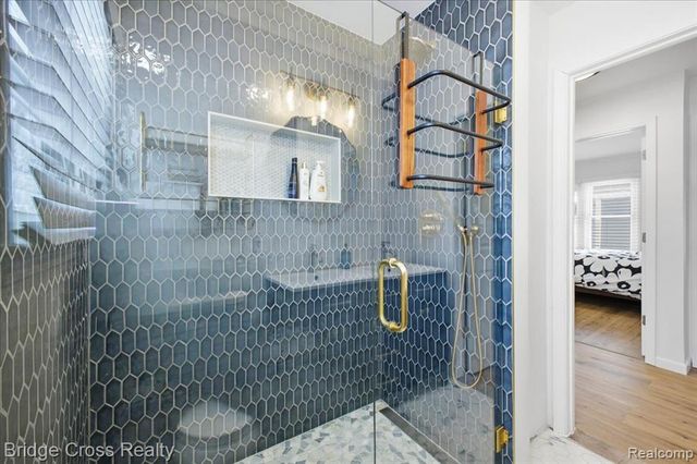 2896 Dorchester Road, Birmingham, MI 48009