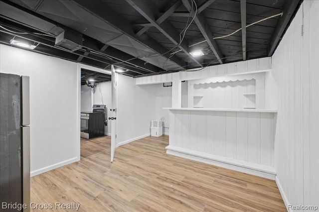 2896 Dorchester Road, Birmingham, MI 48009