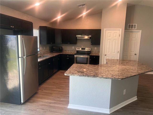 101 NW 25th ST, Cape Coral, FL 33993