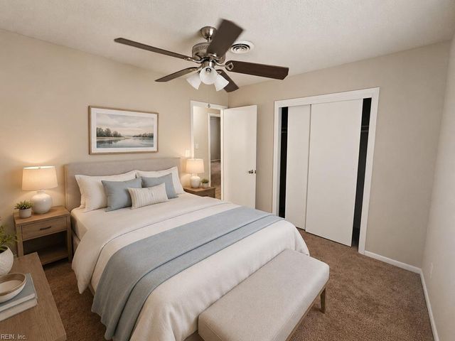1684 Guthrie ST, Virginia Beach, VA 23464