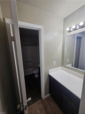 1684 Guthrie ST, Virginia Beach, VA 23464
