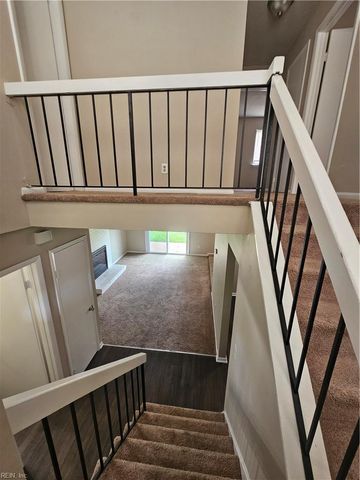 1684 Guthrie ST, Virginia Beach, VA 23464