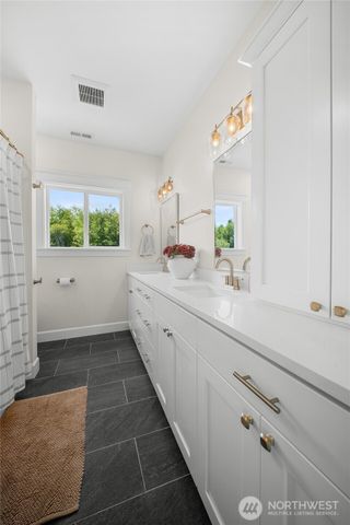 11010 Salmon Creek Lane SW, Olympia, WA 98512
