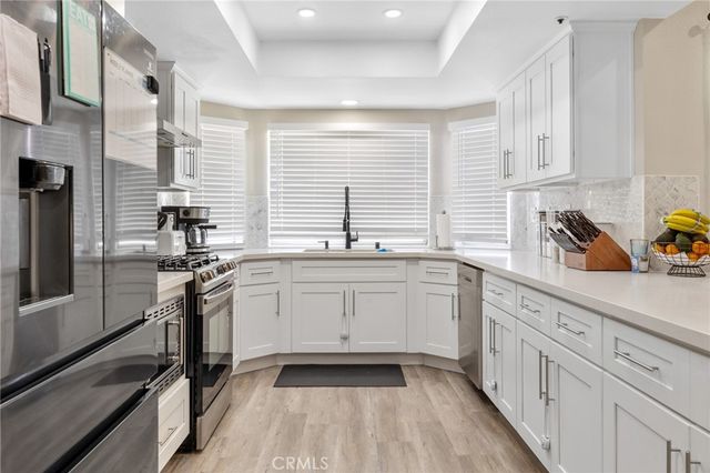 7550 Periwinkle Drive, Fontana, CA 92336