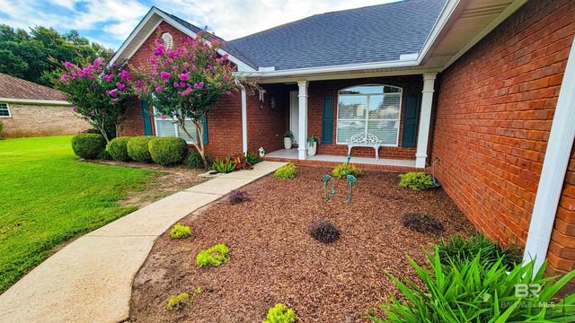 9725 Fairway Drive, Foley, AL 36535