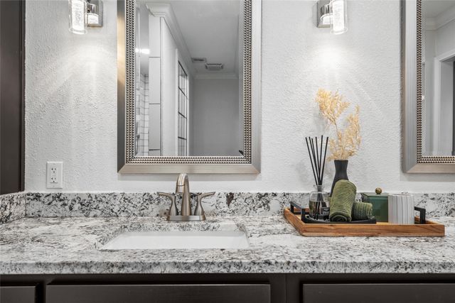 5704 Silver Lake Circle, Waco, TX 76710