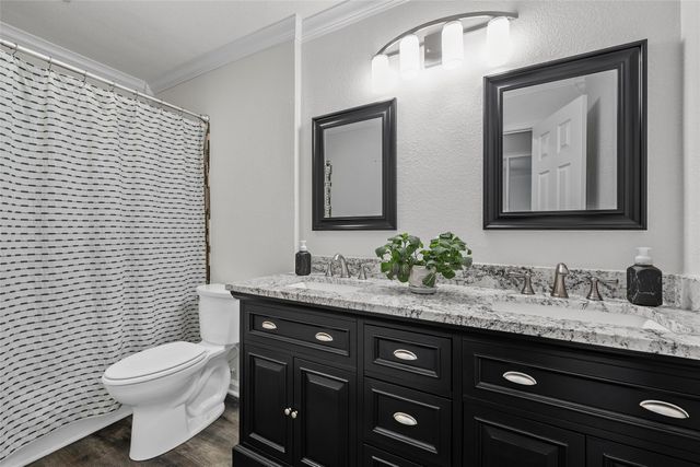 5704 Silver Lake Circle, Waco, TX 76710