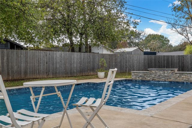 5704 Silver Lake Circle, Waco, TX 76710