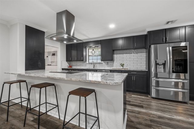 5704 Silver Lake Circle, Waco, TX 76710