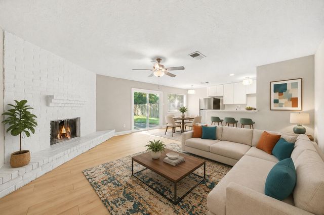 6523 La Violetta Drive, Houston, TX 77083