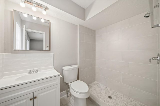 6523 La Violetta Drive, Houston, TX 77083