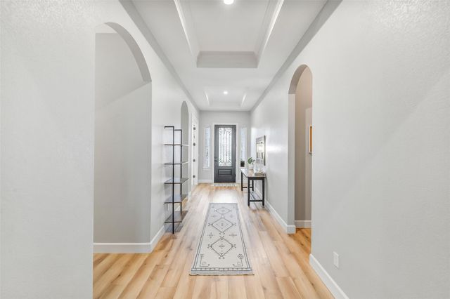 10015 Goliad Drive, Mont Belvieu, TX 77523