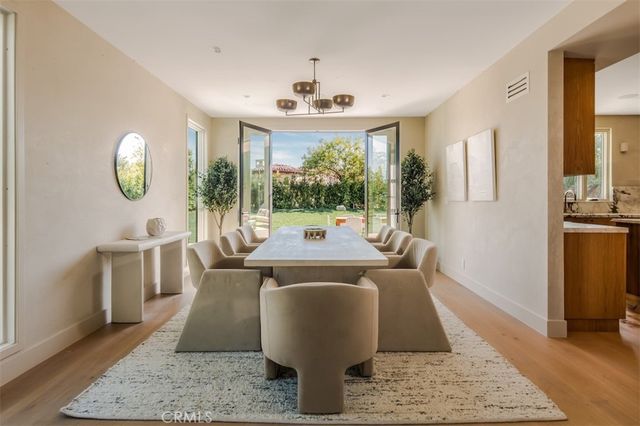 4016 San Remo Way, Tarzana, CA 91356