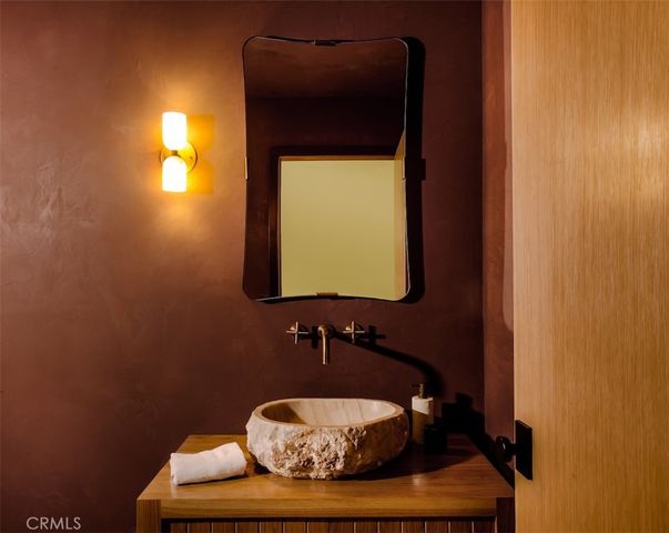 4016 San Remo Way, Tarzana, CA 91356