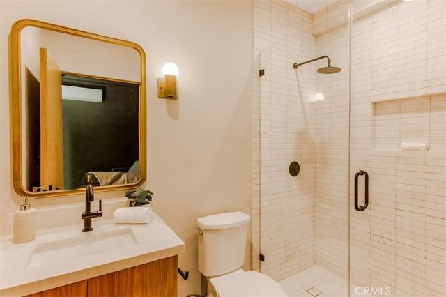 4016 San Remo Way, Tarzana, CA 91356