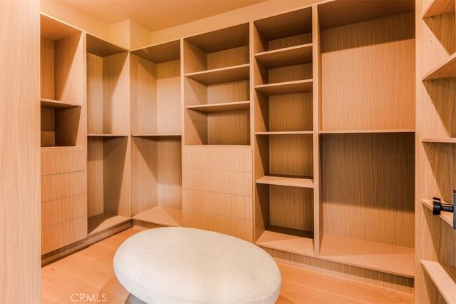 4016 San Remo Way, Tarzana, CA 91356