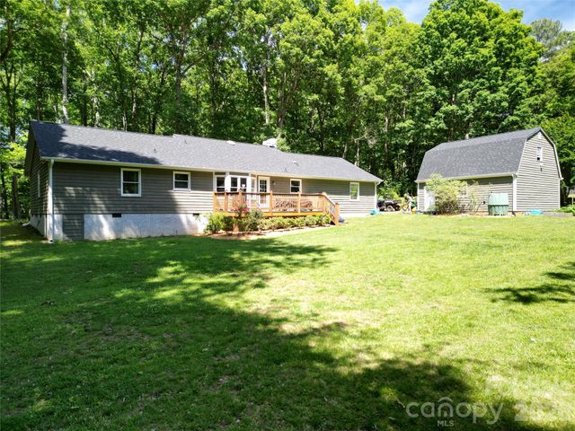 9309 N Pine Hill Lane, Charlotte, NC 28215
