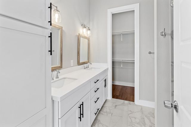 4507 E Martin Luther King Jr BLVD 133, Austin, TX 78721