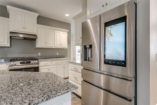 5100 Burr Oaks Road, Oklahoma City, OK 73105
