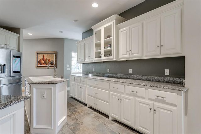 5100 Burr Oaks Road, Oklahoma City, OK 73105