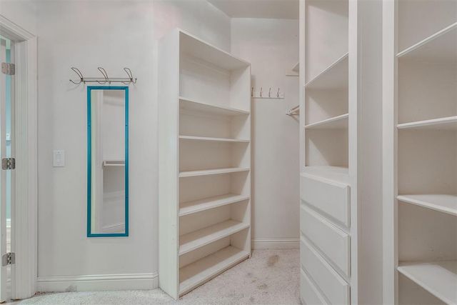 5100 Burr Oaks Road, Oklahoma City, OK 73105