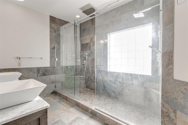 5100 Burr Oaks Road, Oklahoma City, OK 73105