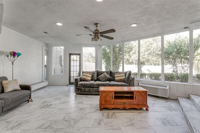 5100 Burr Oaks Road, Oklahoma City, OK 73105