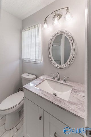 1609 SW Thomas Drive, Decatur, AL 35601