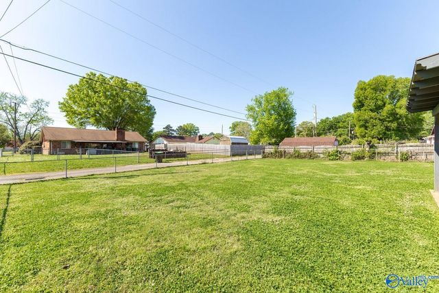 1609 SW Thomas Drive, Decatur, AL 35601