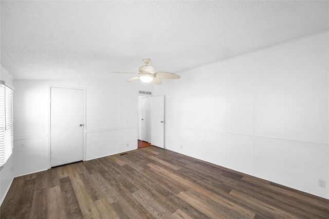 3614 College Street, Damon, TX 77430