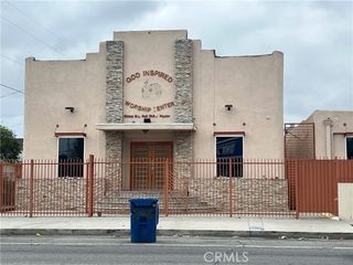 8461 San Pedro Street, Los Angeles, CA 90003