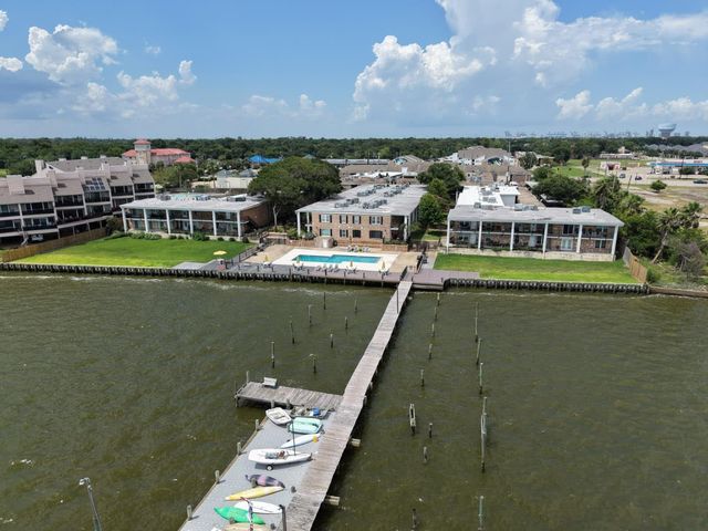 3535 Nasa Parkway 86, Seabrook, TX 77586