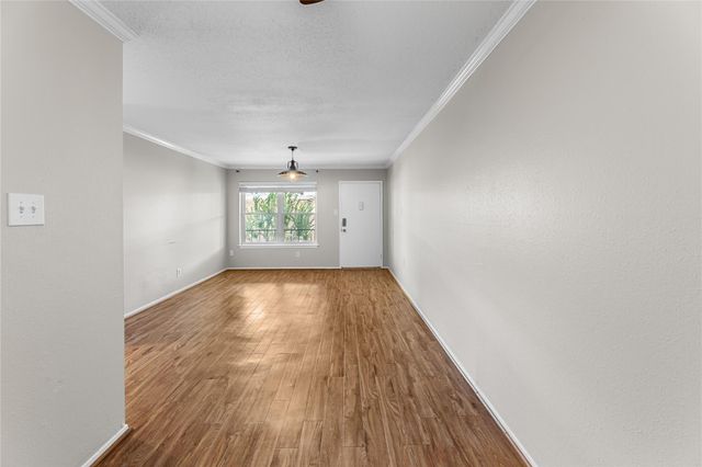 3535 Nasa Parkway 86, Seabrook, TX 77586