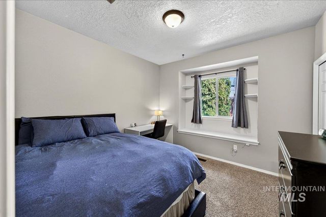 2180 E Dworshak Ct, Meridian, ID 83642