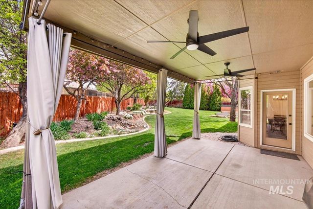 2180 E Dworshak Ct, Meridian, ID 83642