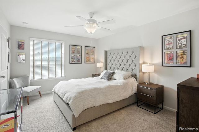 3317 Parkways Boulevard, Auburn Hills, MI 48326