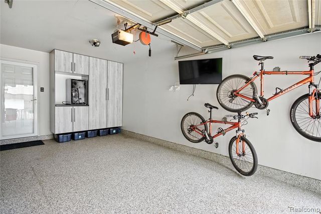 3317 Parkways Boulevard, Auburn Hills, MI 48326