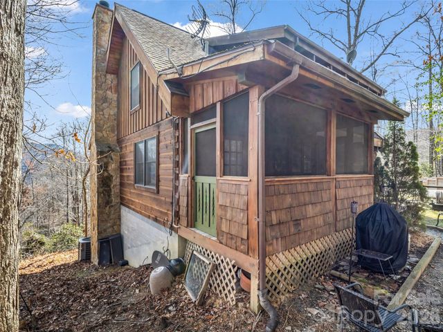 256 Bear Branch Road, Hendersonville, NC 28792
