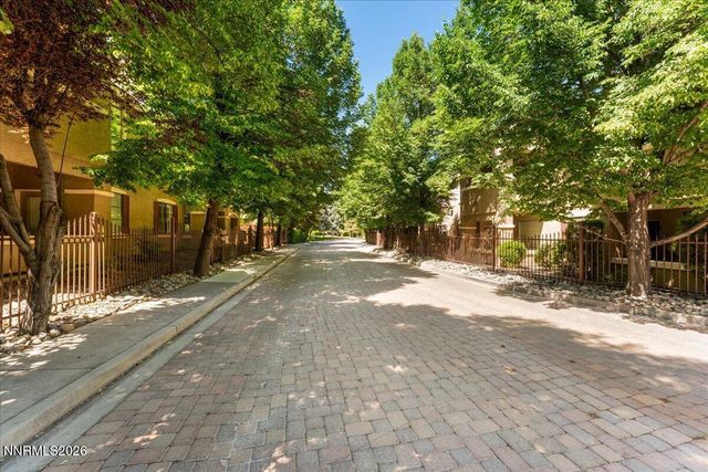 900 S South Meadows Parkway APT 2122, Reno, NV 89521