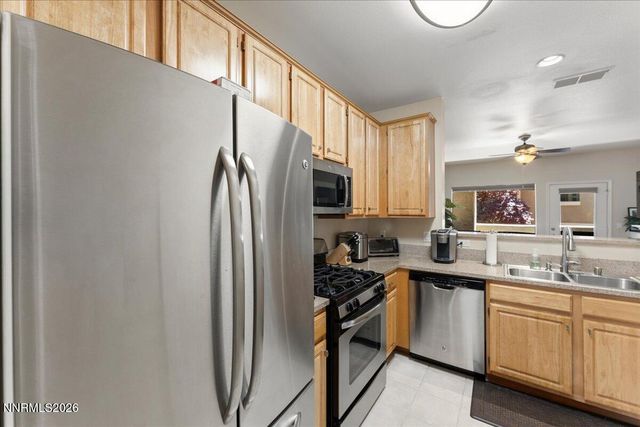 900 S South Meadows Parkway APT 2122, Reno, NV 89521